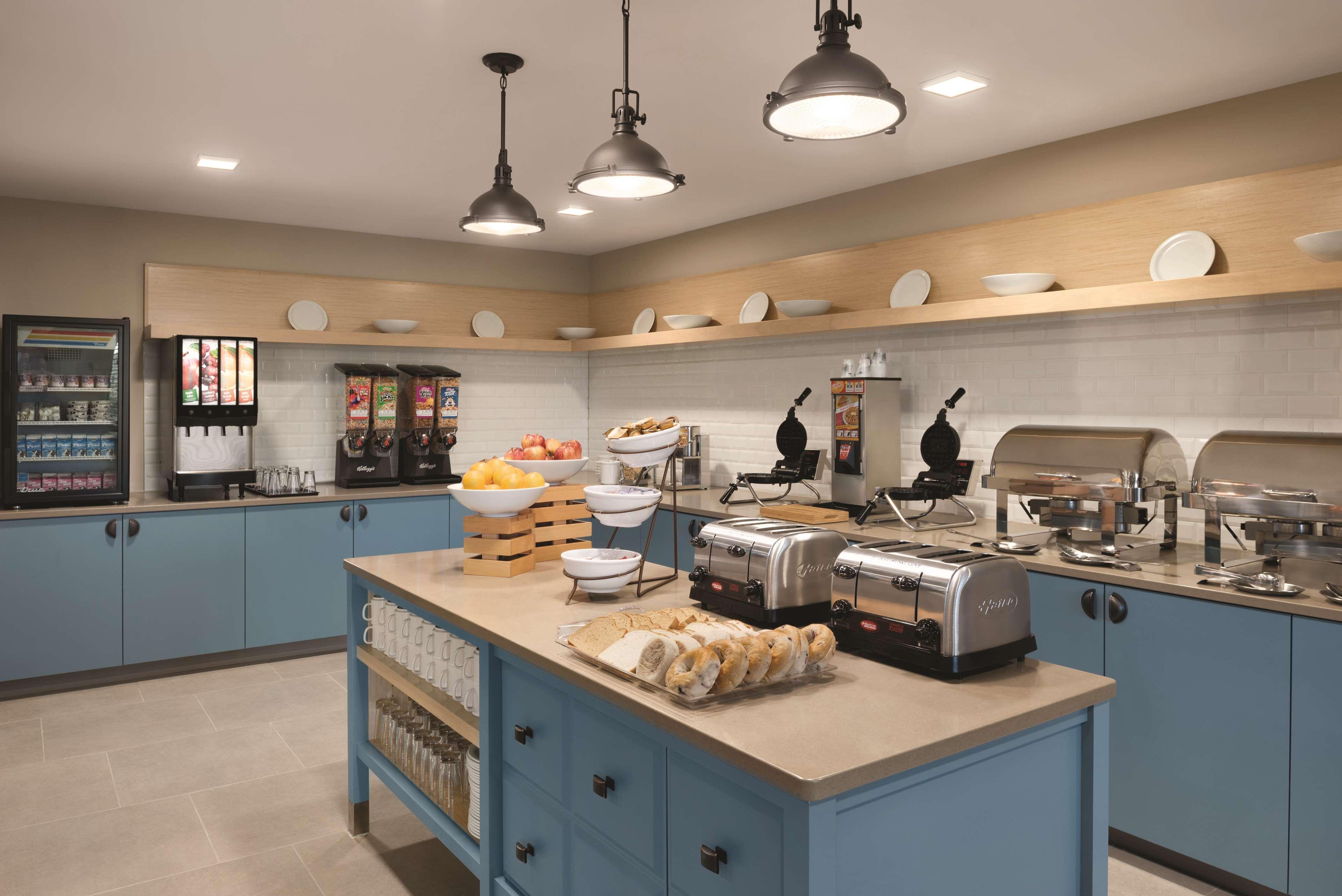 Country Inn & Suites By Radisson, Ft Atkinson, Wi Fort Atkinson Dış mekan fotoğraf