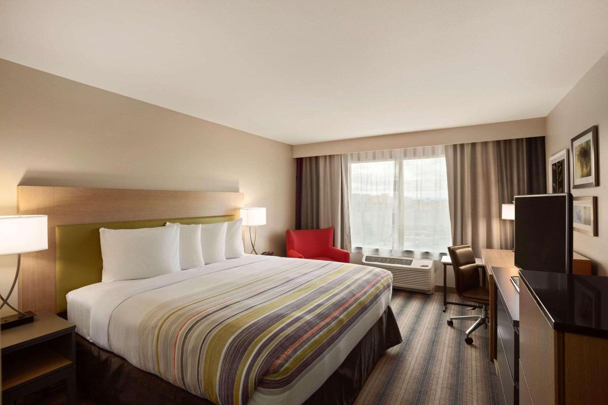 Country Inn & Suites By Radisson, Ft Atkinson, Wi Fort Atkinson Dış mekan fotoğraf